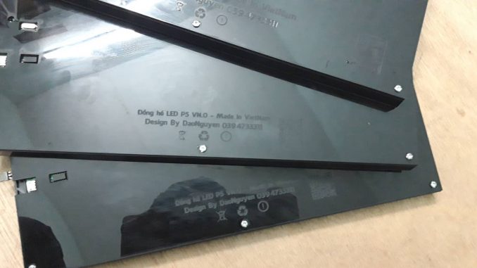 Đồng hồ ma trận led P5